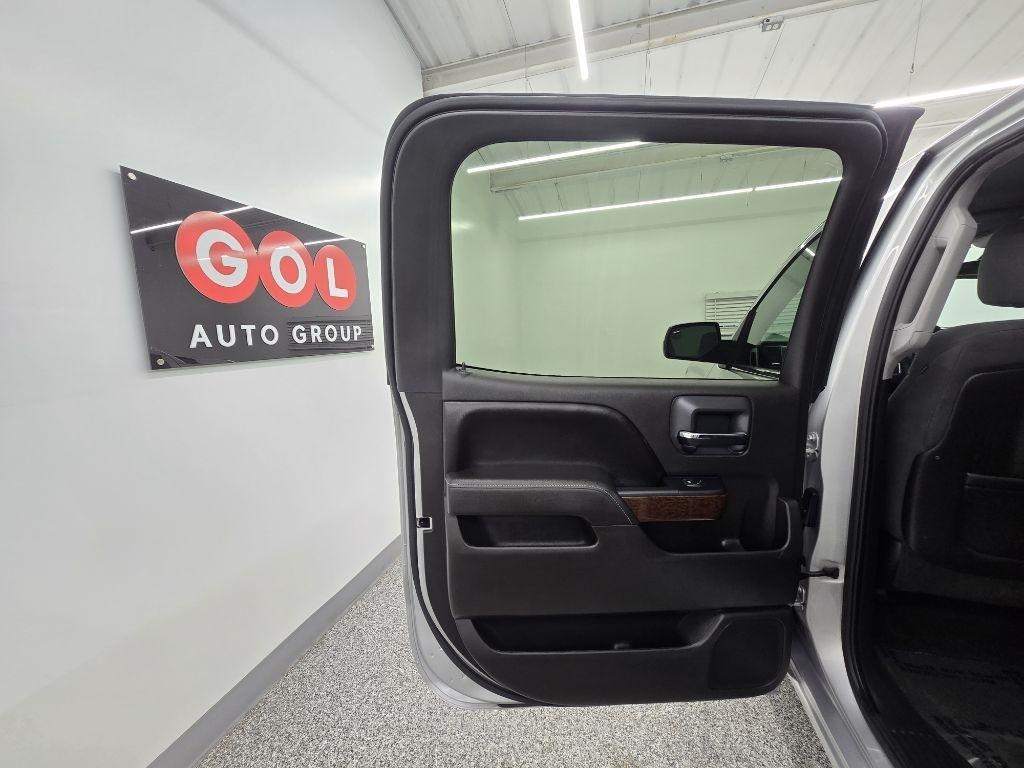 GMC Sierra 1500 SLE Crew Cab Long Box 2WD 2015