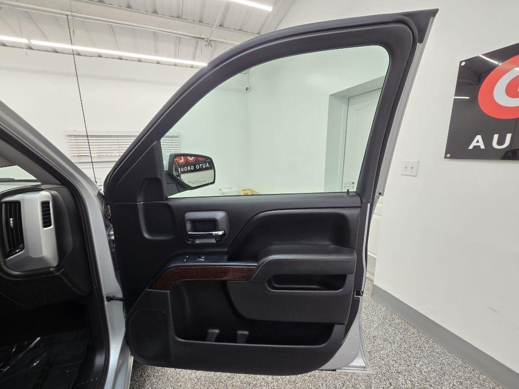 GMC Sierra 1500 SLE Crew Cab Long Box 2WD 2015