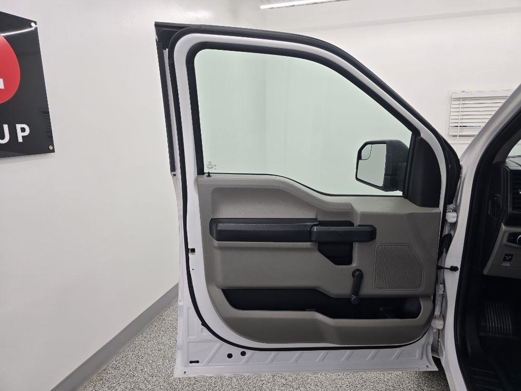 Ford F-150 XL 6.5-ft. Bed 2WD 2017