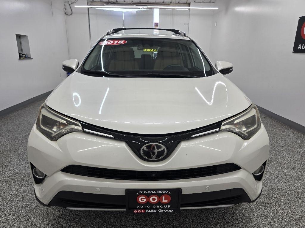 Toyota RAV4 Limited FWD 2018