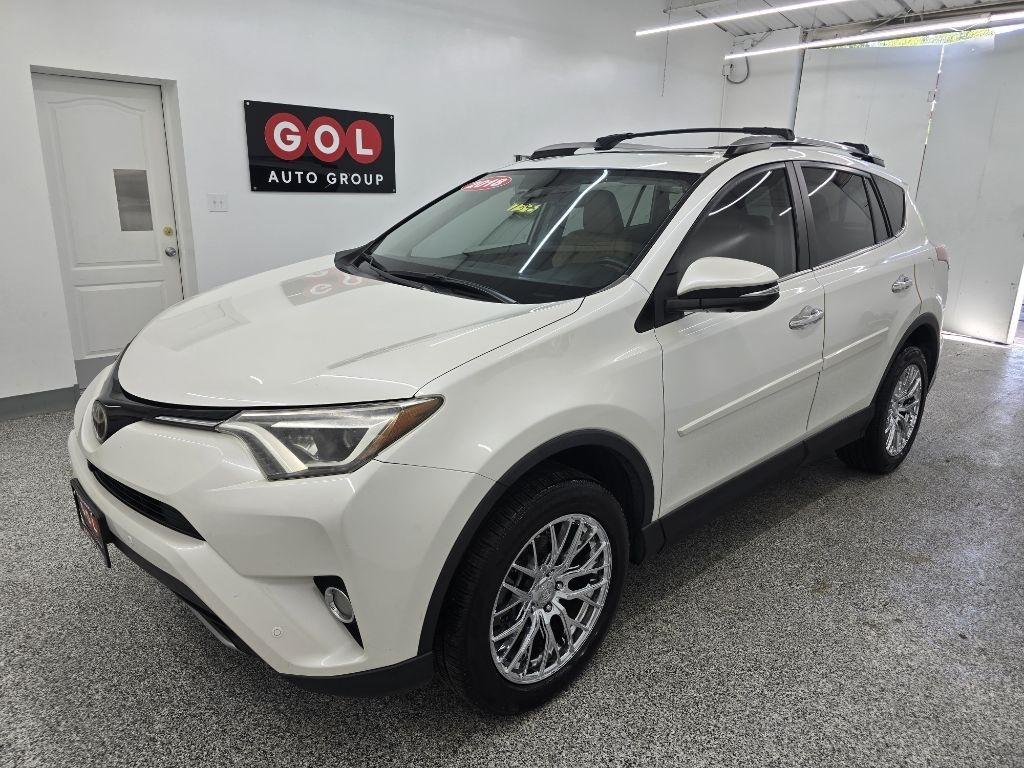 Toyota RAV4 Limited FWD 2018