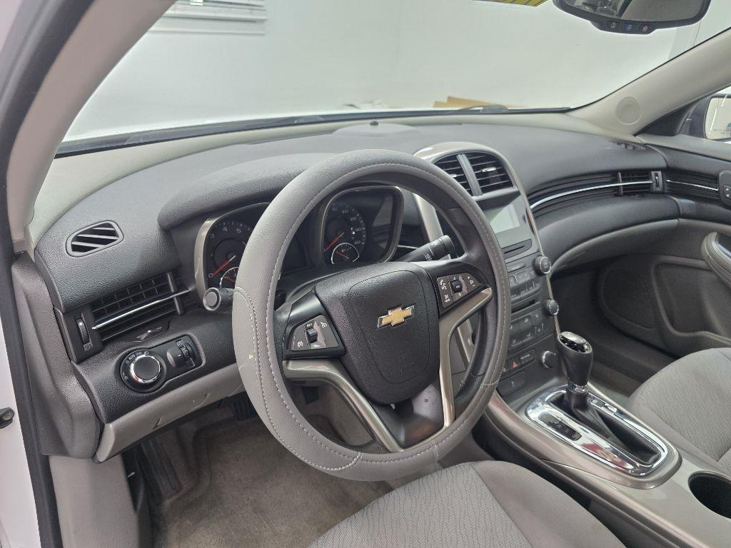 Chevrolet Malibu LS 2013