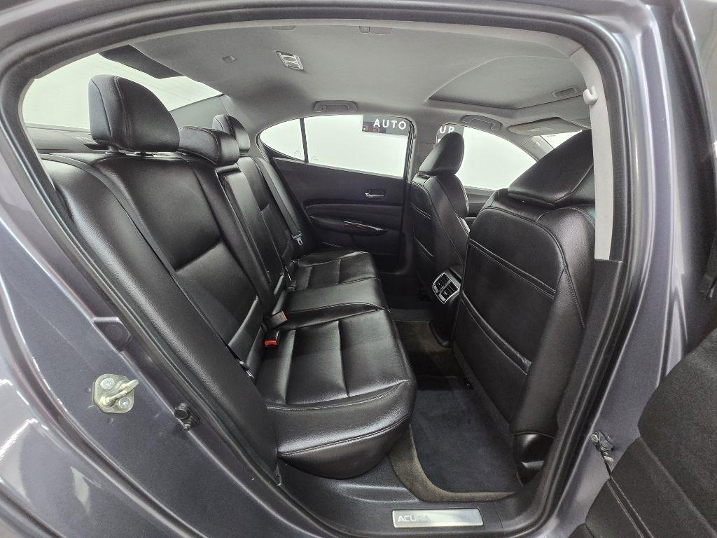 Acura TLX 9-Spd AT 2017