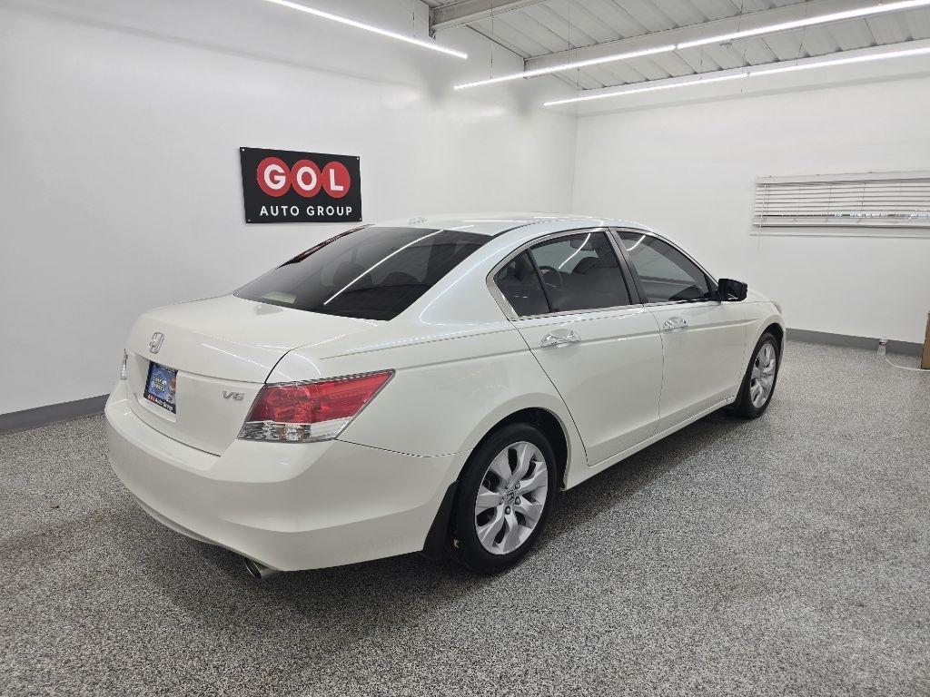 Honda Accord EX-L V-6 Sedan AT 2010