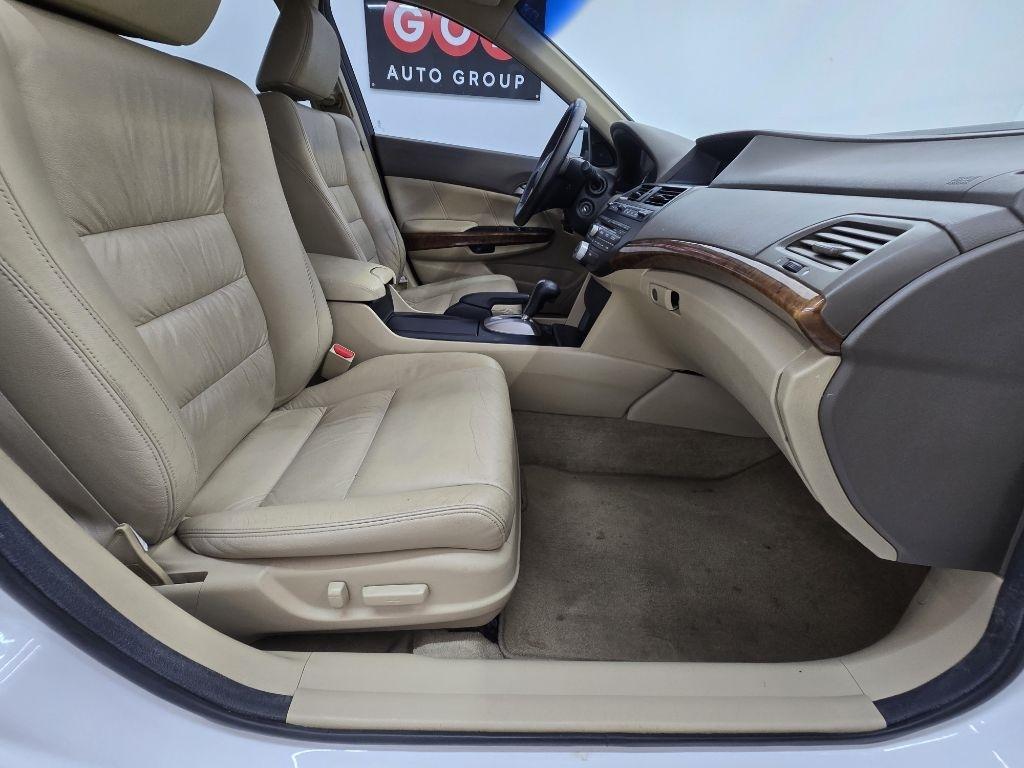 Honda Accord EX-L V-6 Sedan AT 2010
