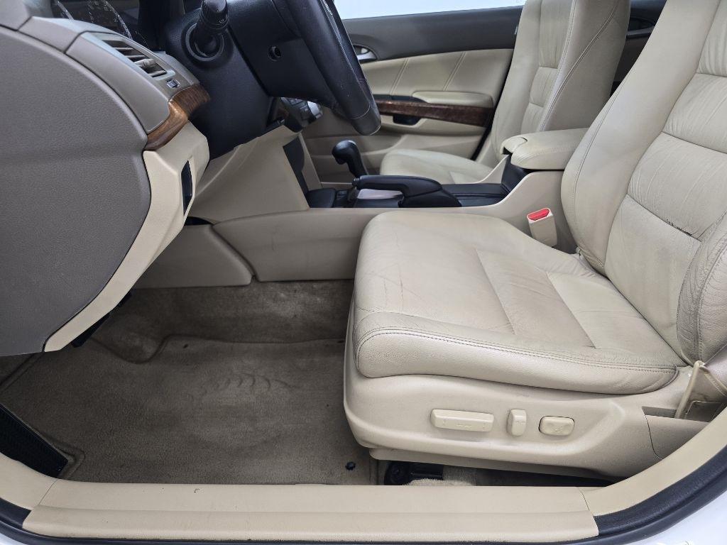 Honda Accord EX-L V-6 Sedan AT 2010