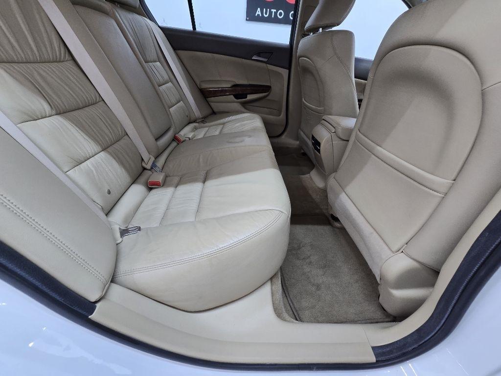 Honda Accord EX-L V-6 Sedan AT 2010
