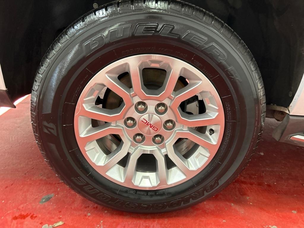 GMC Yukon XL SLT 2WD 2016