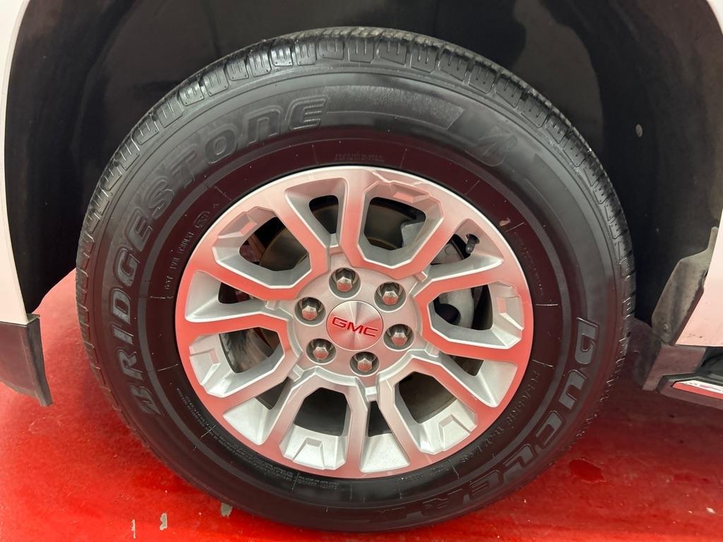 GMC Yukon XL SLT 2WD 2016