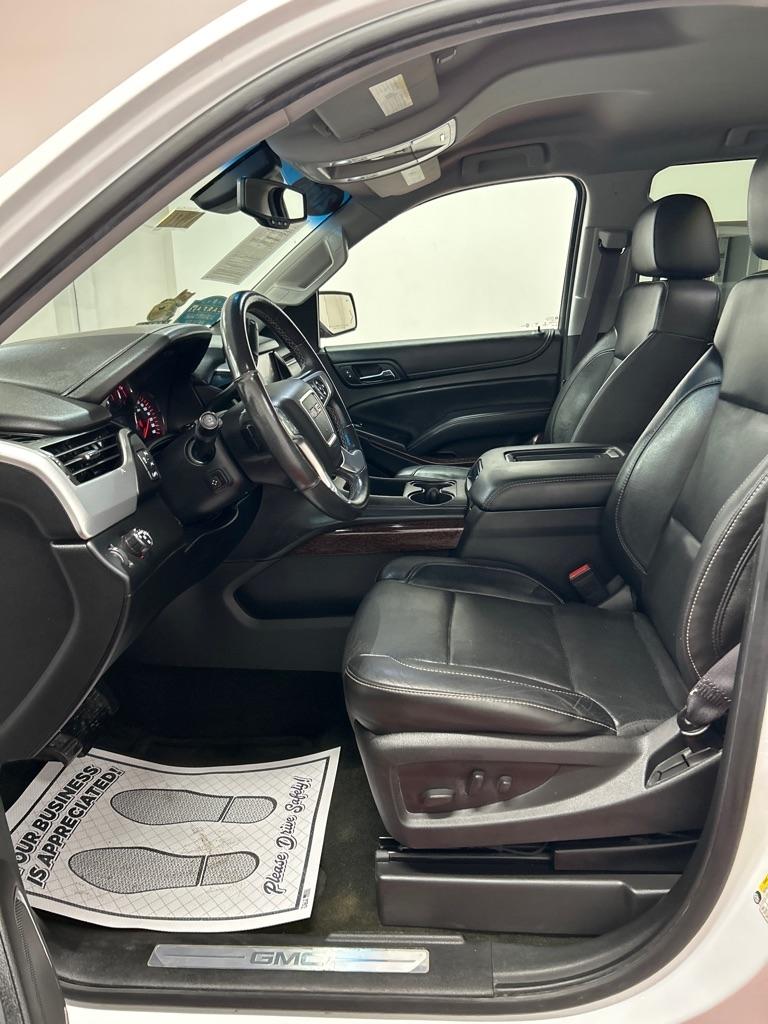 GMC Yukon XL SLT 2WD 2016