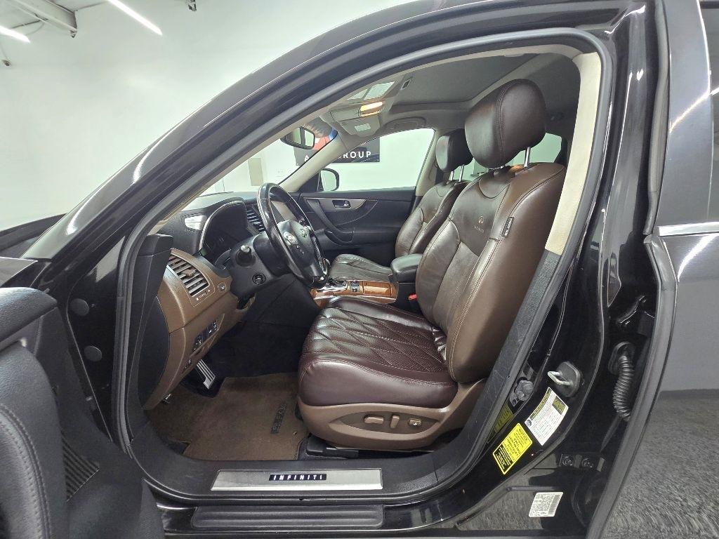 Infiniti FX FX35 2WD 2012