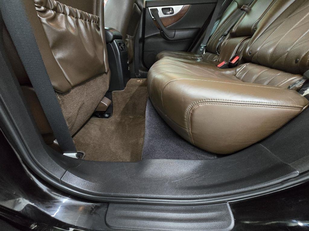 Infiniti FX FX35 2WD 2012