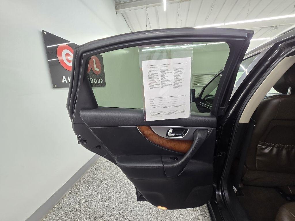 Infiniti FX FX35 2WD 2012
