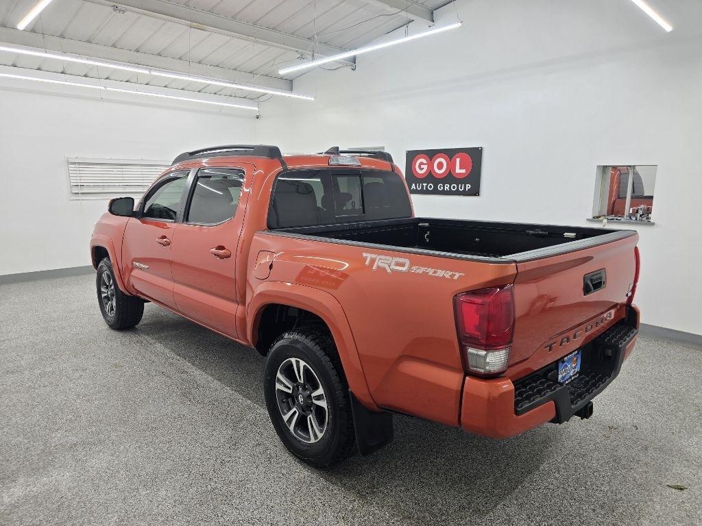 Toyota Tacoma TRD Sport Dbl Cab 2WD V6 at 2017