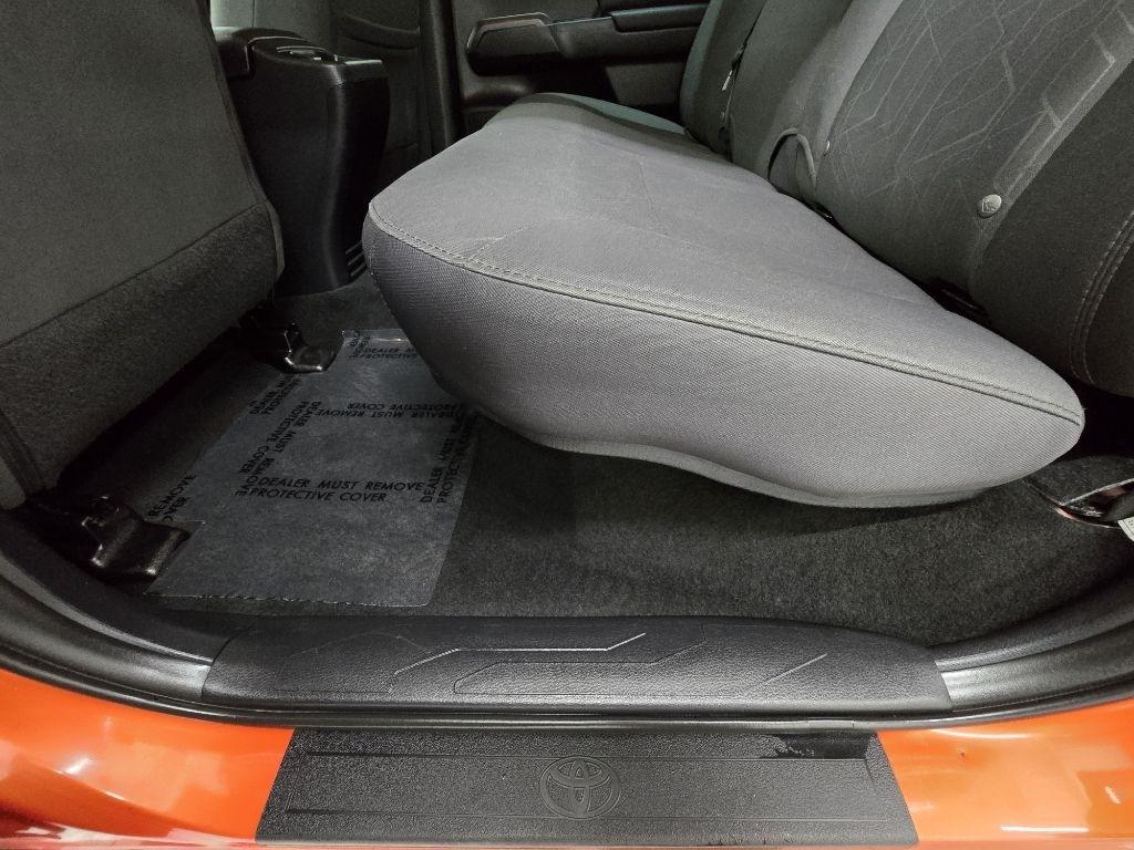 Toyota Tacoma TRD Sport Dbl Cab 2WD V6 at 2017