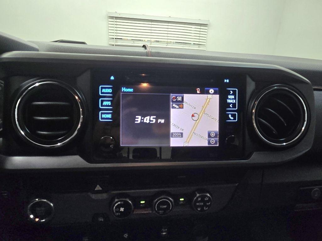Toyota Tacoma TRD Sport Dbl Cab 2WD V6 at 2017