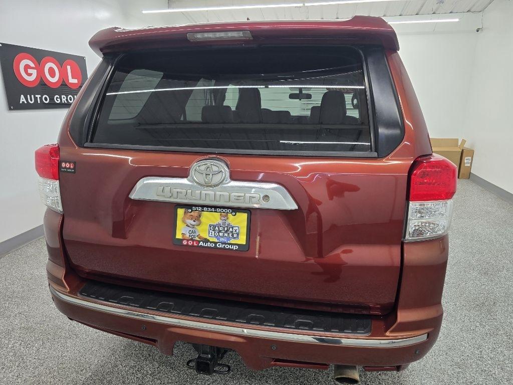 Toyota 4Runner SR5 2WD V6 2010