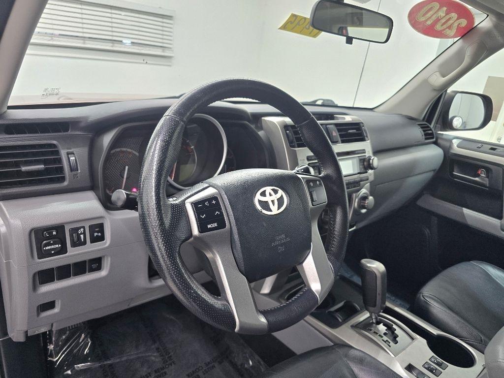 Toyota 4Runner SR5 2WD V6 2010