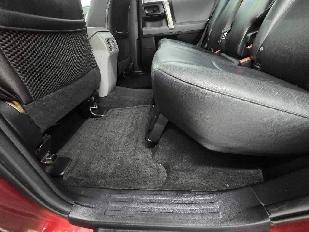 Toyota 4Runner SR5 2WD V6 2010