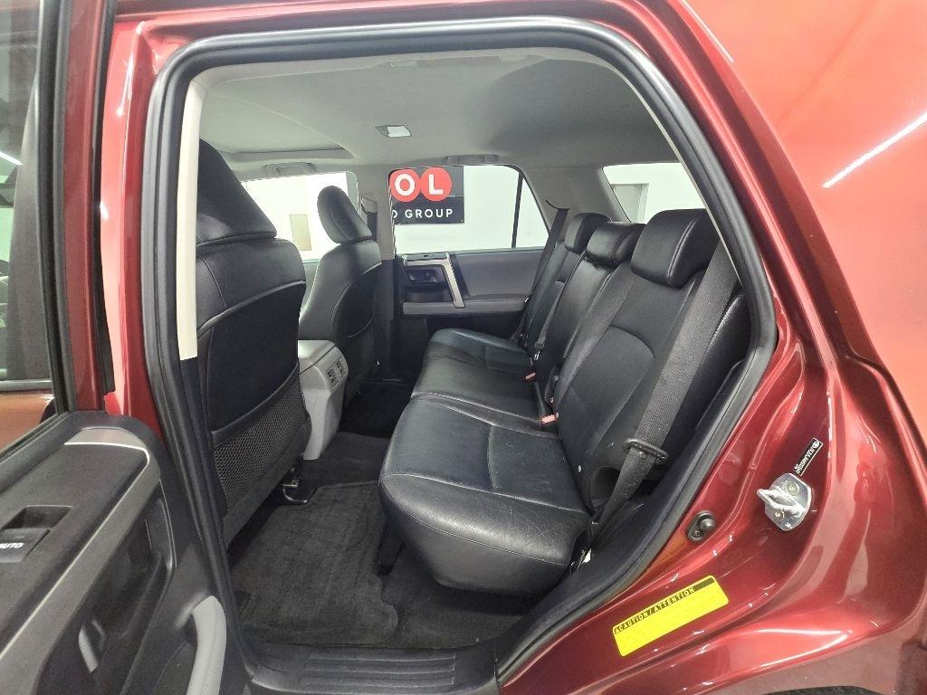Toyota 4Runner SR5 2WD V6 2010