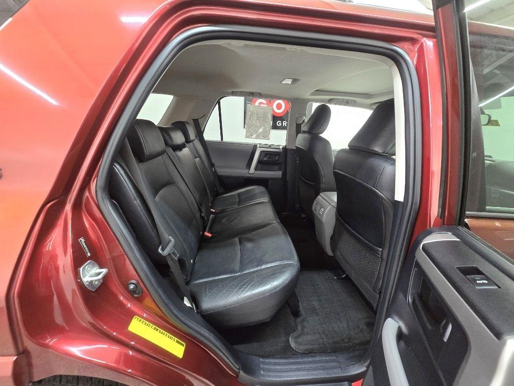 Toyota 4Runner SR5 2WD V6 2010