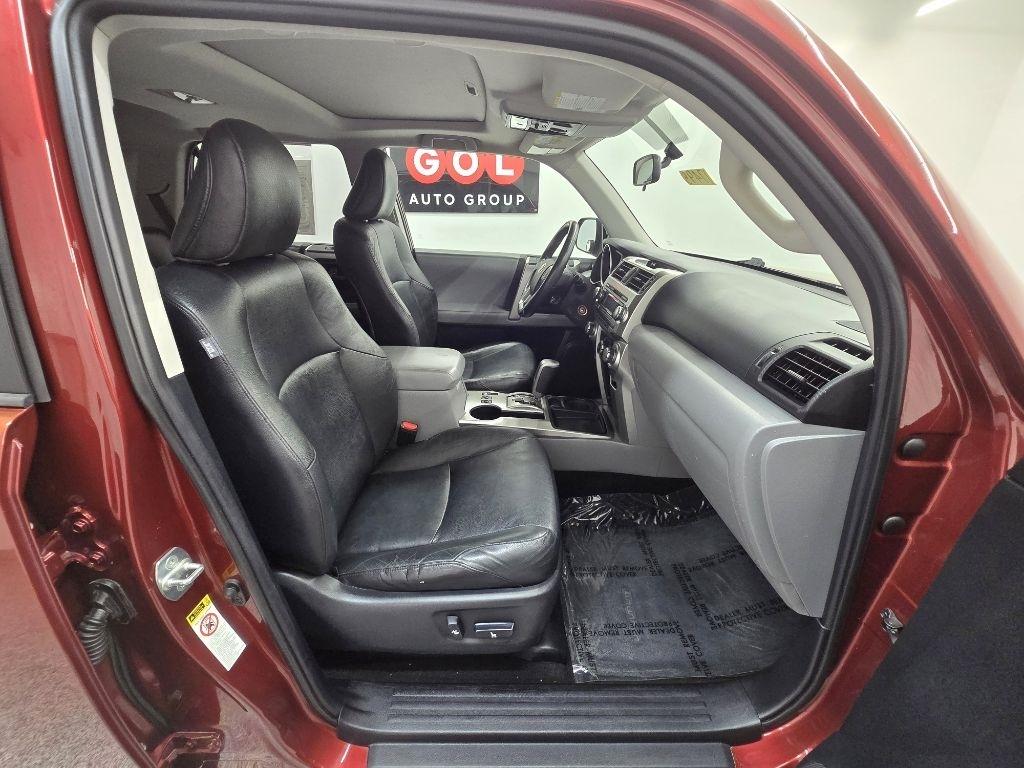 Toyota 4Runner SR5 2WD V6 2010