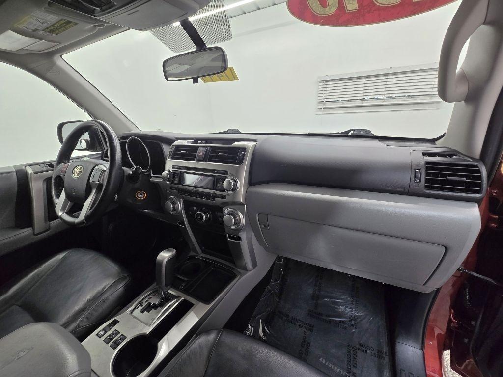 Toyota 4Runner SR5 2WD V6 2010