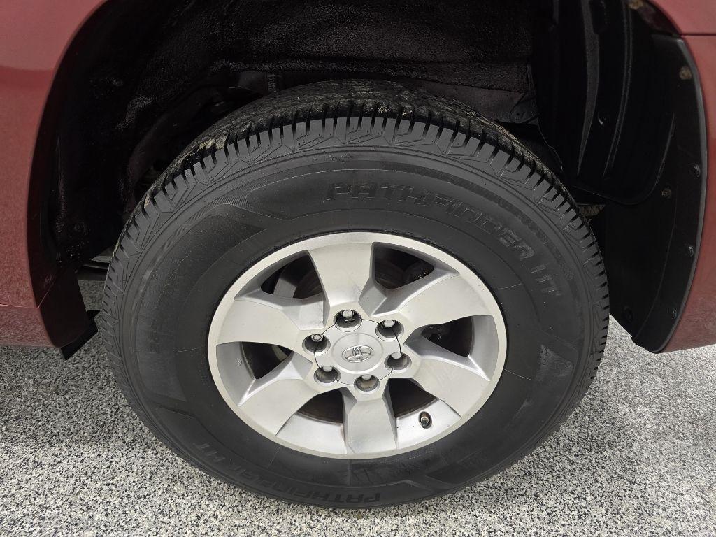 Toyota 4Runner SR5 2WD V6 2010