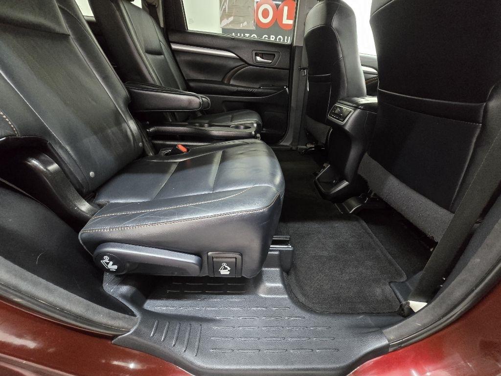 Toyota Highlander XLE FWD V6 2015