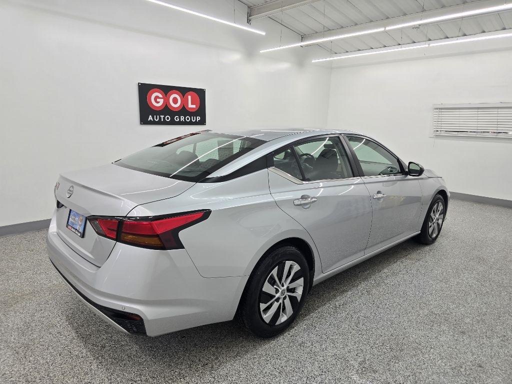 Nissan Altima 2.5 S 2024