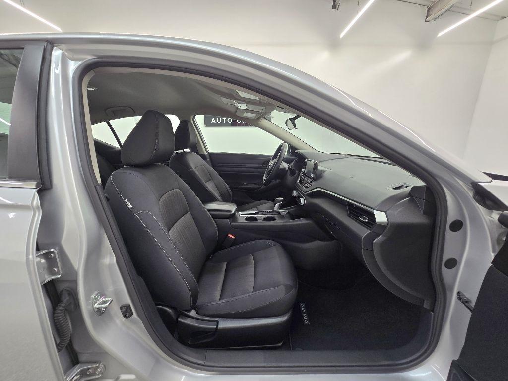 Nissan Altima 2.5 S 2024
