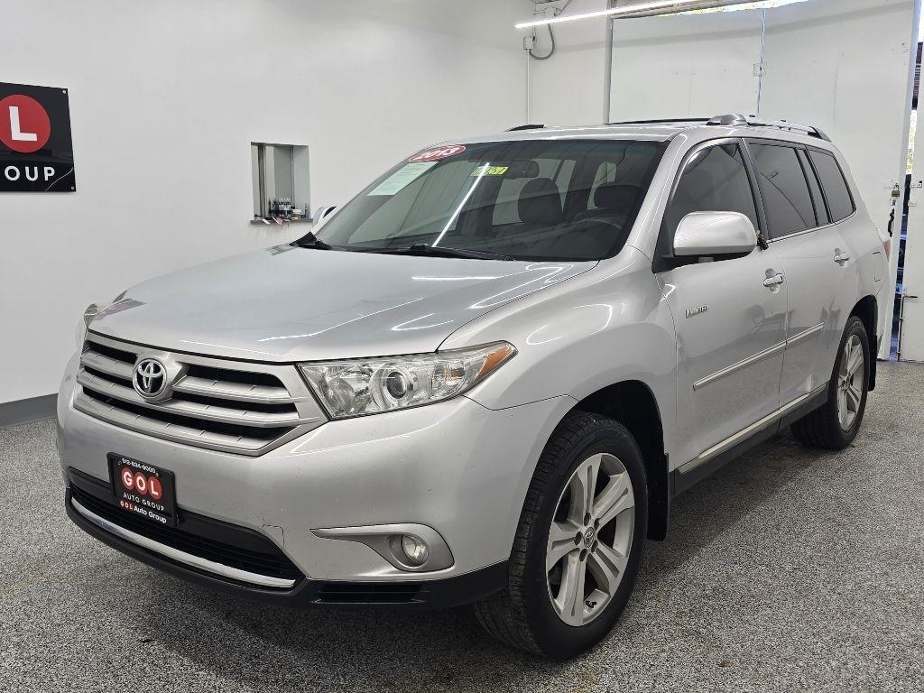 Toyota Highlander Limited 2WD 2013