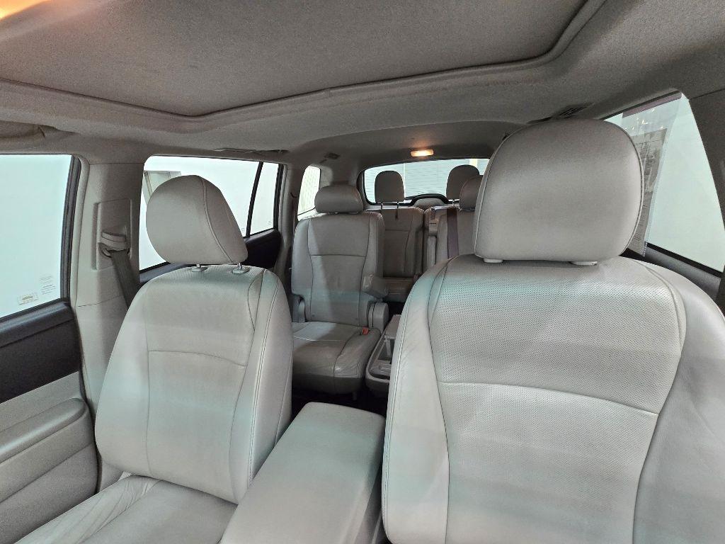 Toyota Highlander Limited 2WD 2013
