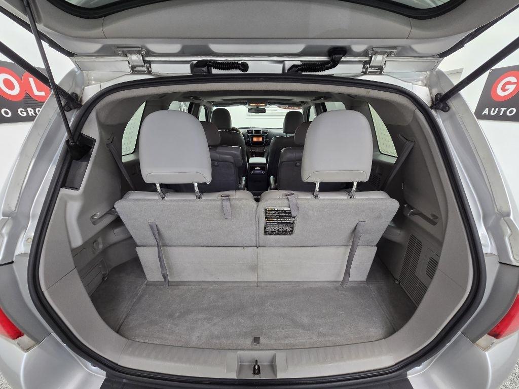 Toyota Highlander Limited 2WD 2013