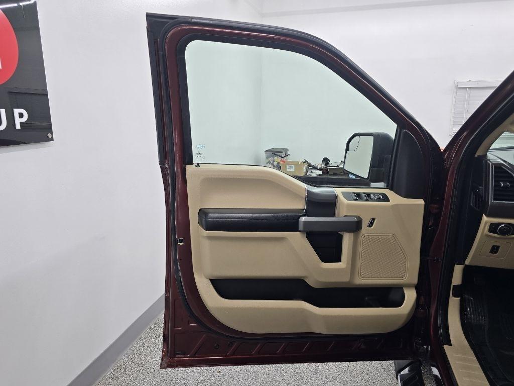 Ford F-150 XLT SuperCrew 5.5-ft. Bed 2WD 2016
