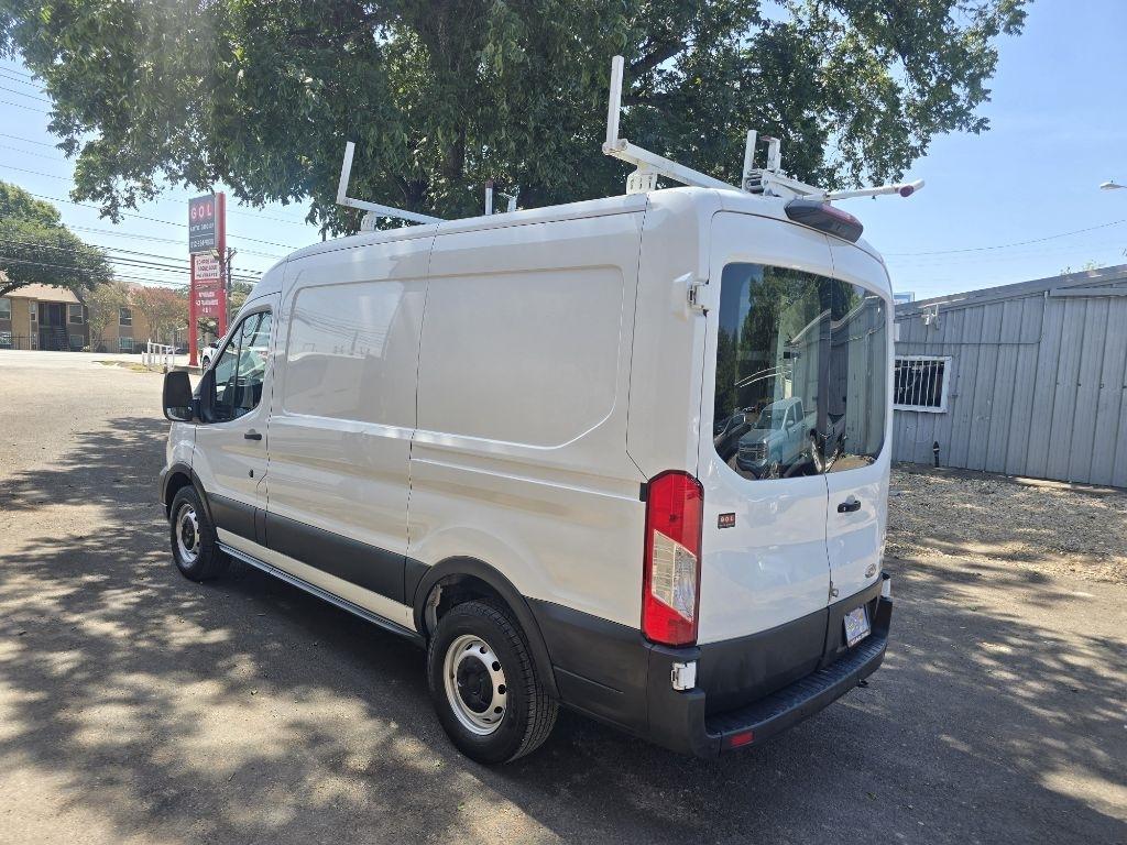 Ford Transit 250 Van Med. Roof w/Sliding Pass. 130-in. WB 2020