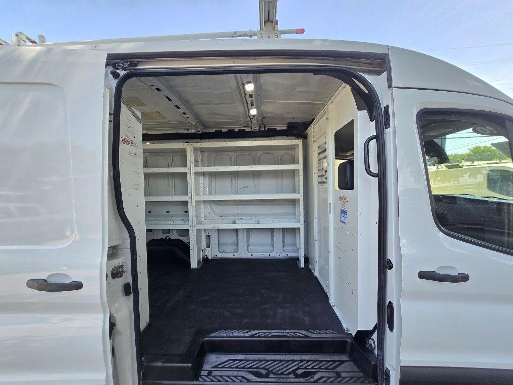 Ford Transit 250 Van Med. Roof w/Sliding Pass. 130-in. WB 2020