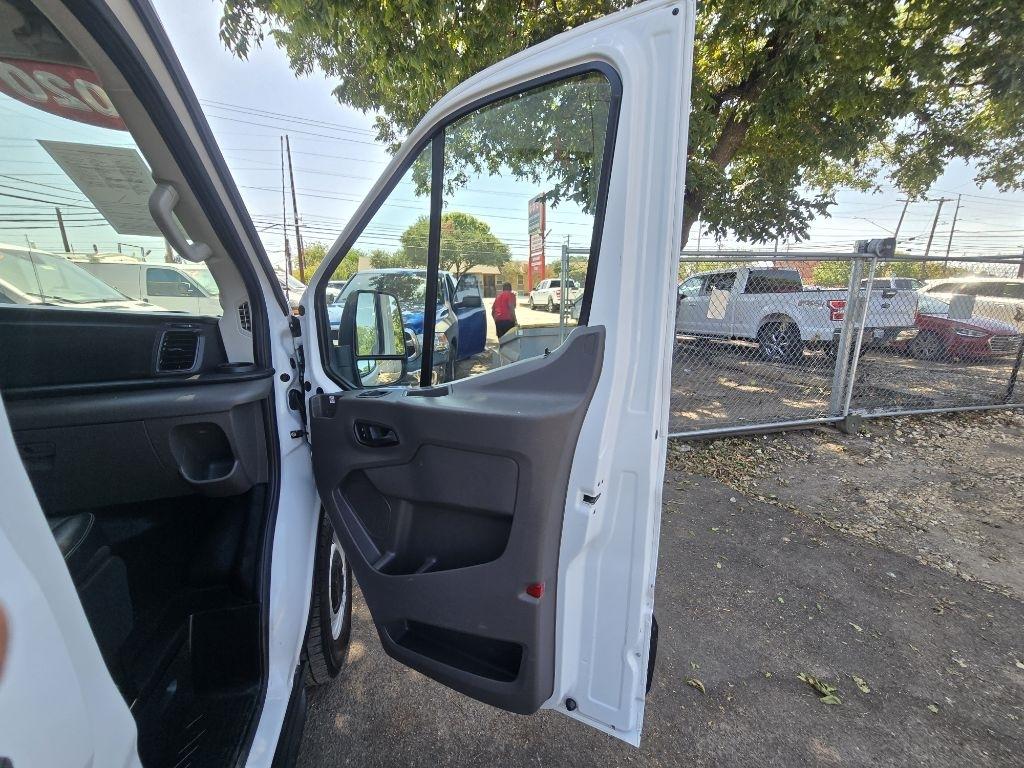 Ford Transit 250 Van Med. Roof w/Sliding Pass. 130-in. WB 2020