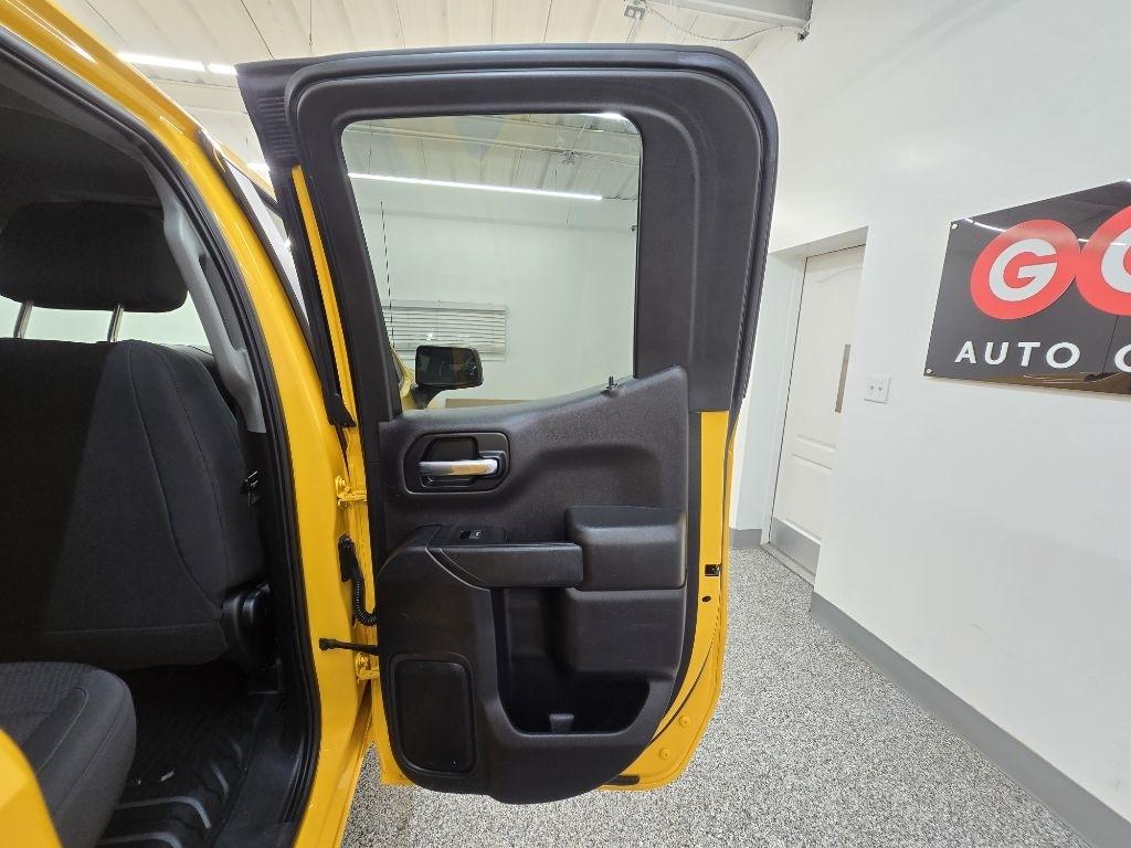 GMC Sierra 1500 Base Double Cab 2WD 2021