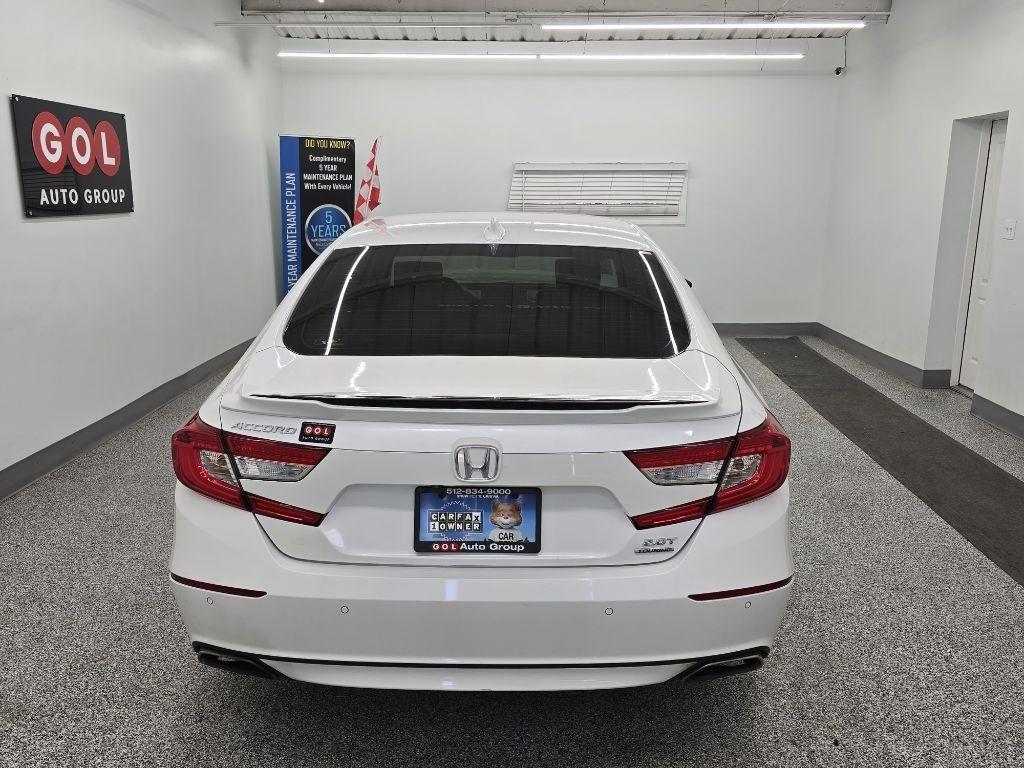 Honda Accord Touring 2.0T 10A 2018