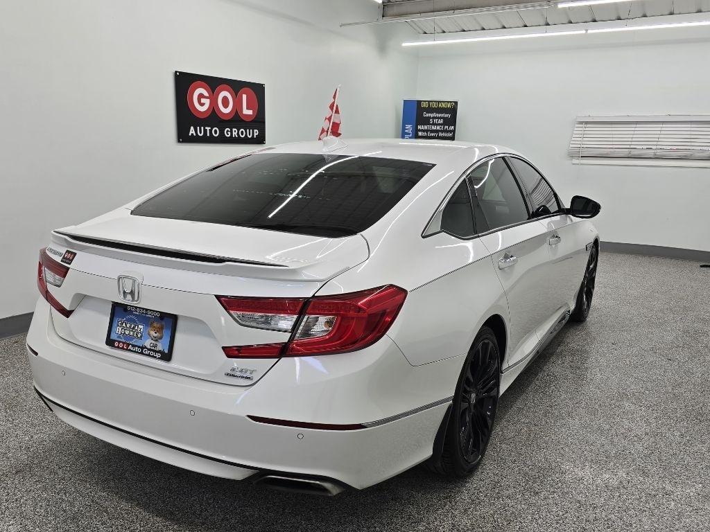 Honda Accord Touring 2.0T 10A 2018