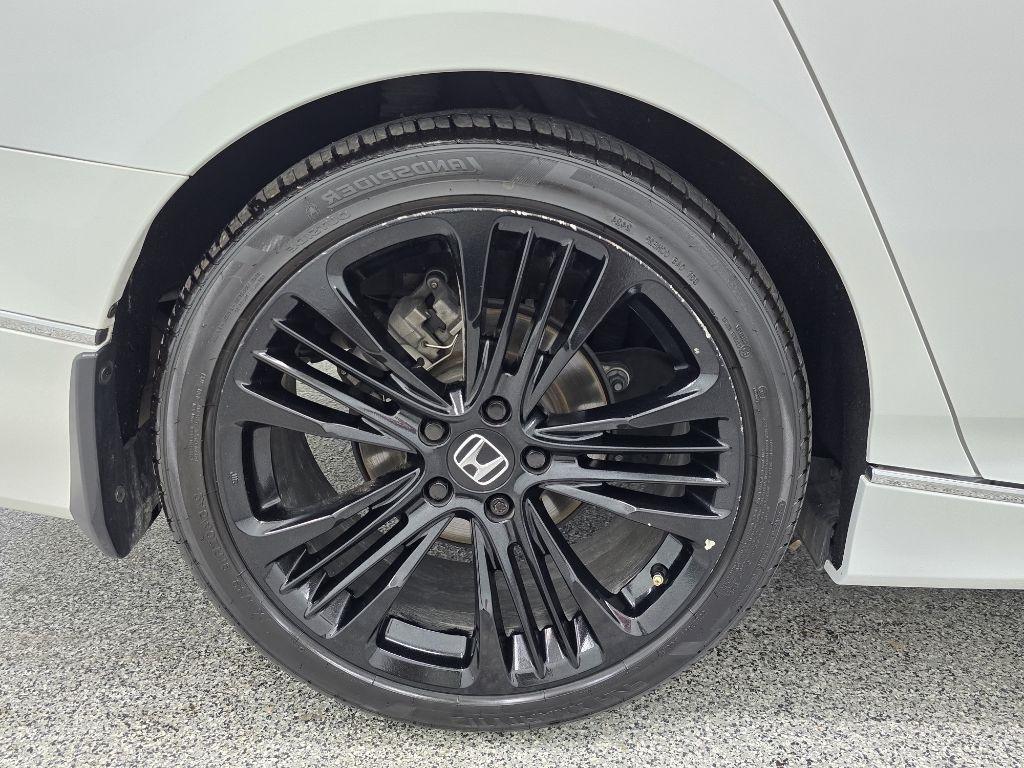 Honda Accord Touring 2.0T 10A 2018