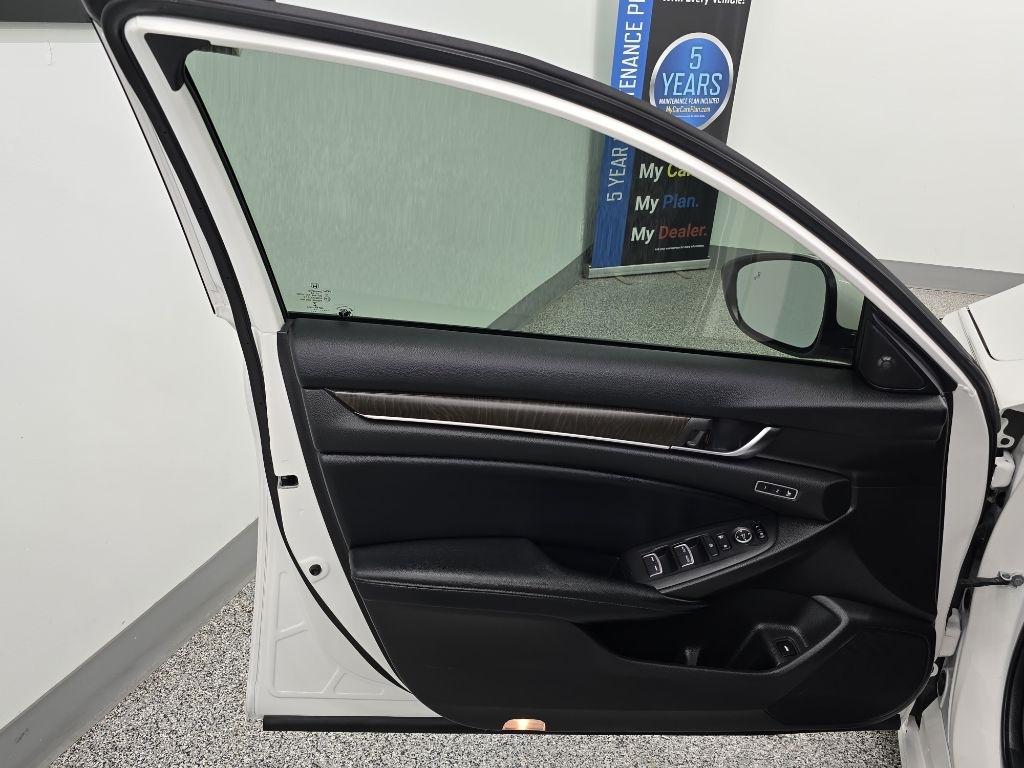 Honda Accord Touring 2.0T 10A 2018