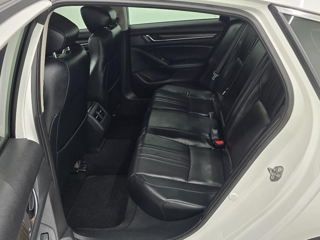 Honda Accord Touring 2.0T 10A 2018