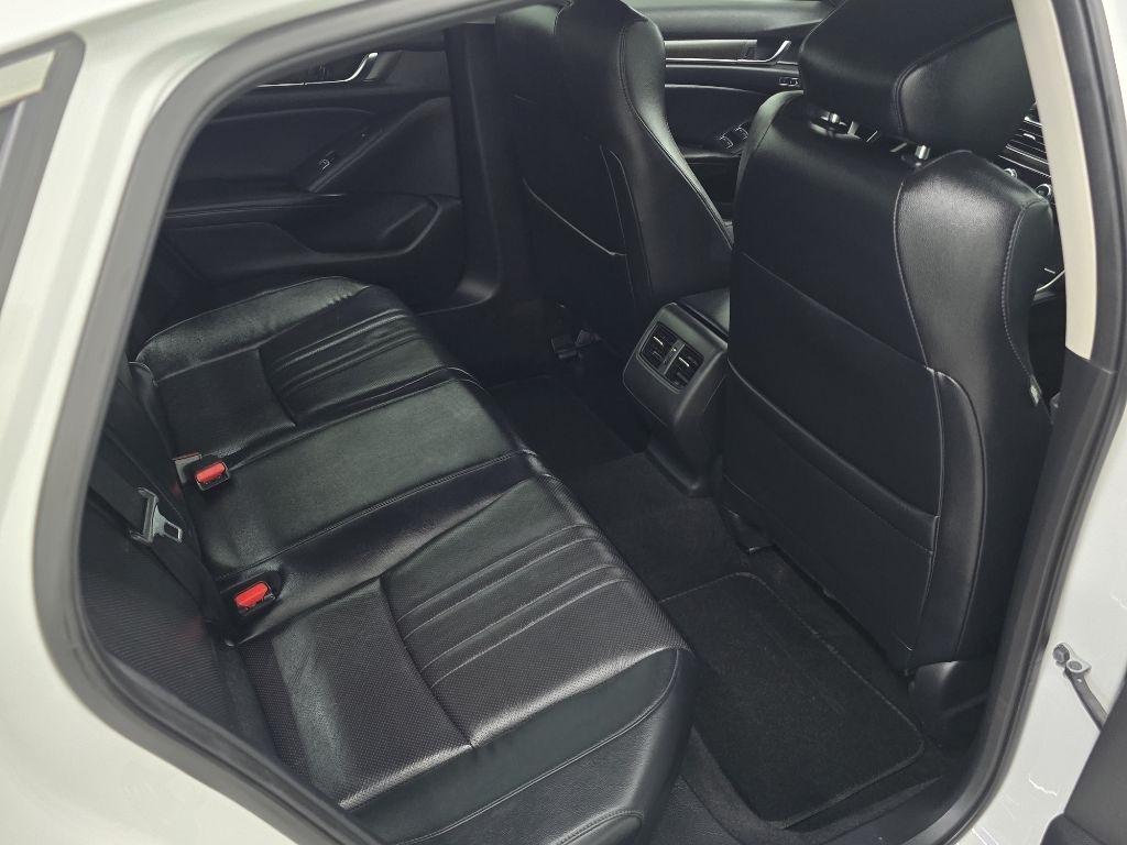 Honda Accord Touring 2.0T 10A 2018
