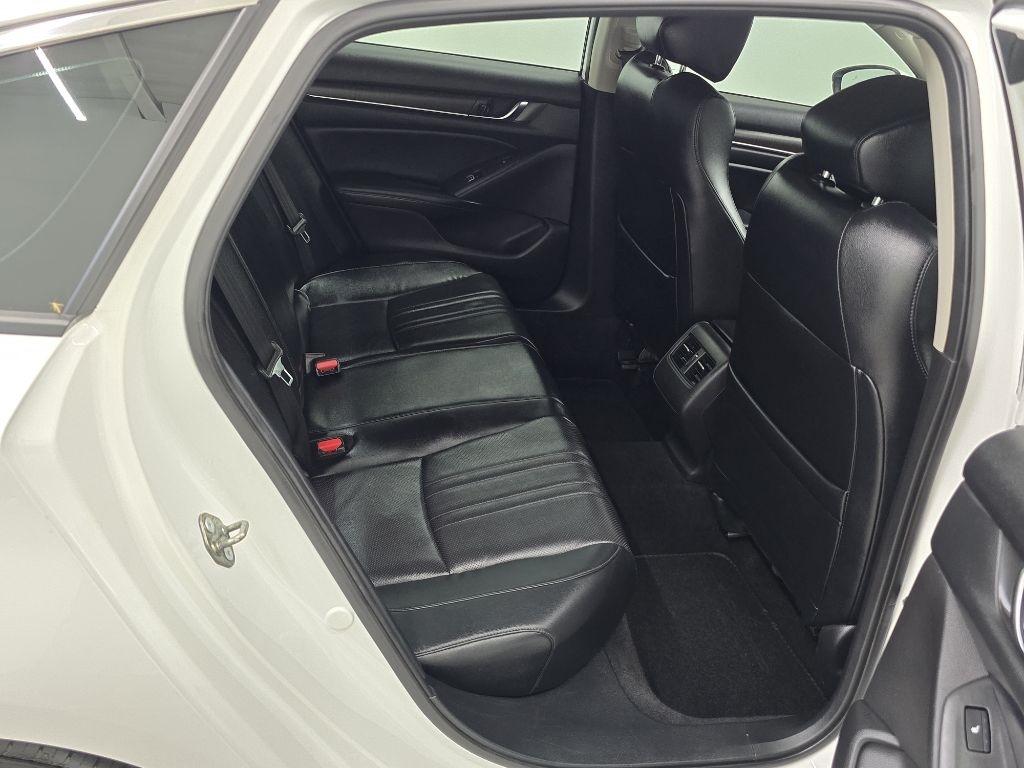 Honda Accord Touring 2.0T 10A 2018