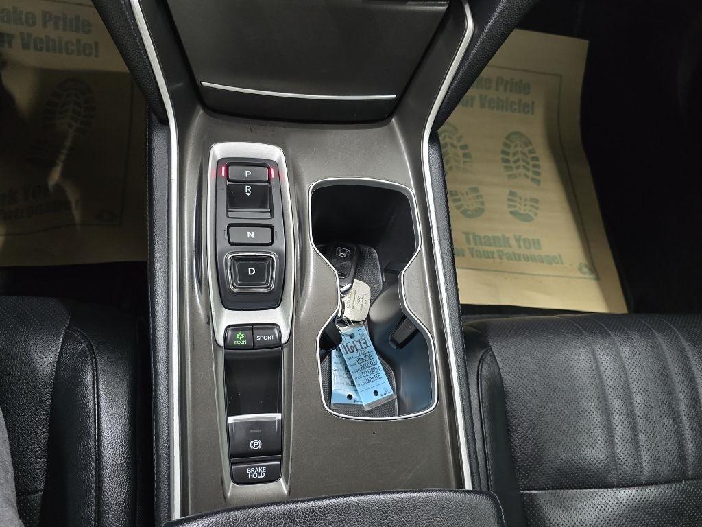 Honda Accord Touring 2.0T 10A 2018