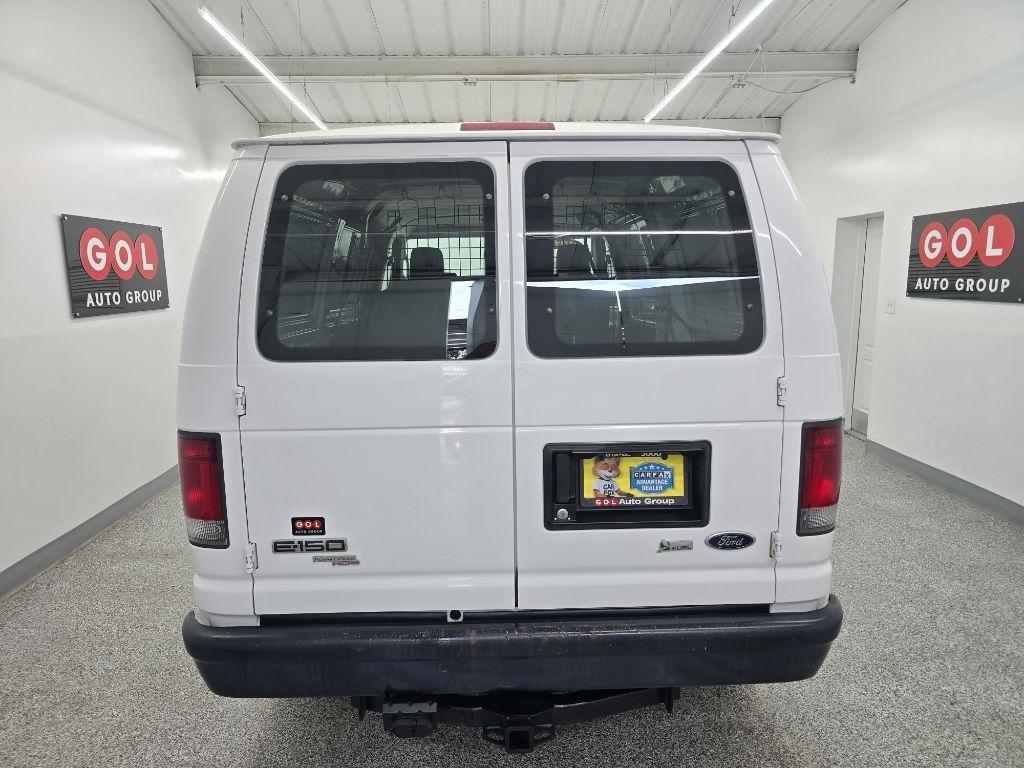 Ford Econoline E-150 2012