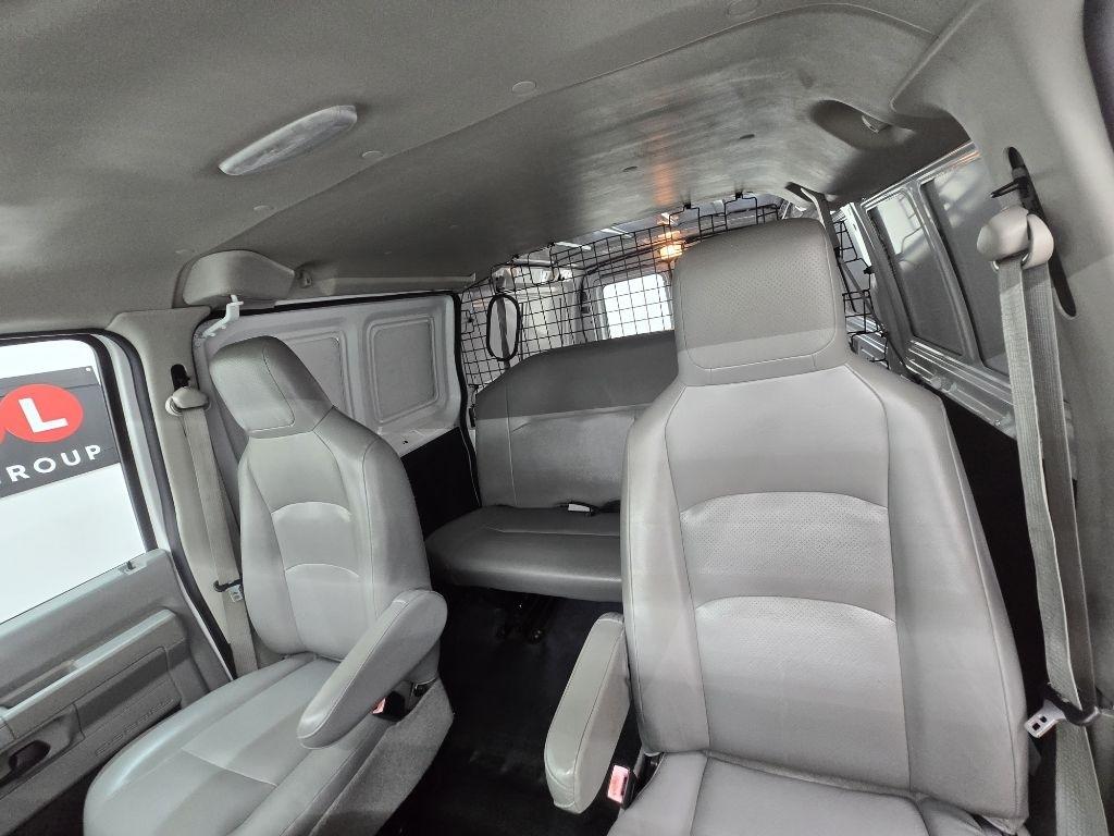 Ford Econoline E-150 2012