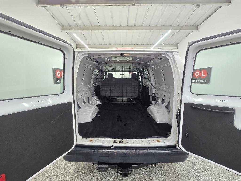 Ford Econoline E-150 2012